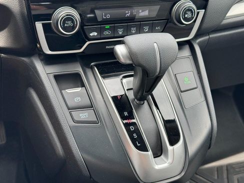 Used 2019 Honda CR-V LX image 19