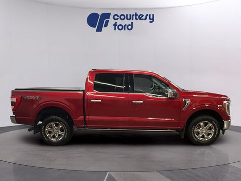 Used 2021 Ford F150 Lariat w/ Equipment Group 502A High AWD/4WD image 8