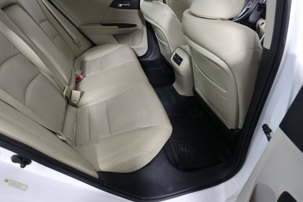 Used 2013 Honda Accord EX-L image 22