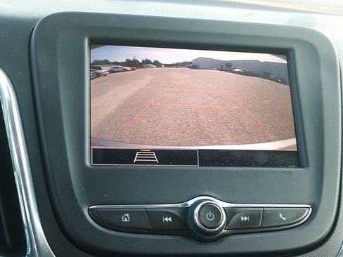 Used 2023 Chevrolet Equinox LT FWD image 27