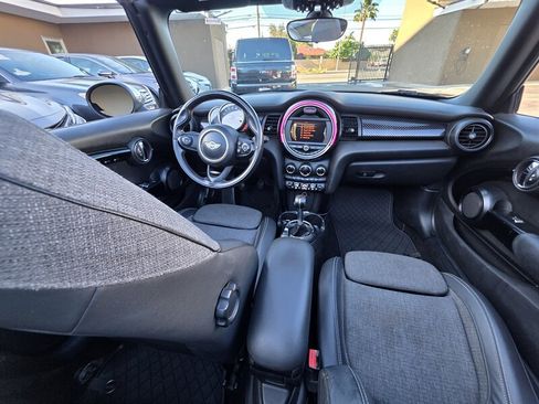 Used 2016 MINI Cooper S image 16