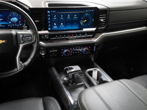 Used 2023 Chevrolet Silverado 1500 LTZ w/ Technology Package AWD/4WD image 25