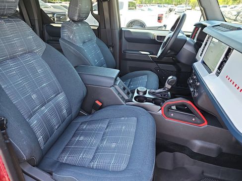 Used 2025 Ford Bronco Heritage Edition AWD/4WD image 10