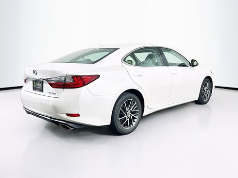 Used 2018 Lexus ES 350 w/ Luxury Package w/Wood Trim FWD image 9