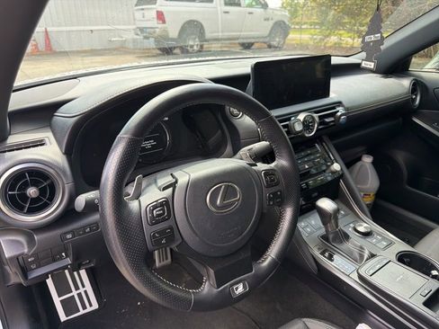 Used 2022 Lexus IS 350 F Sport image 12