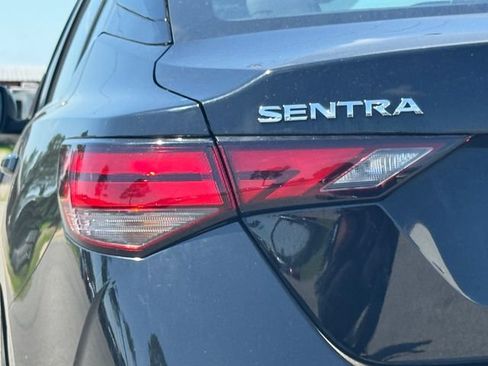 Used 2024 Nissan Sentra SV FWD image 33