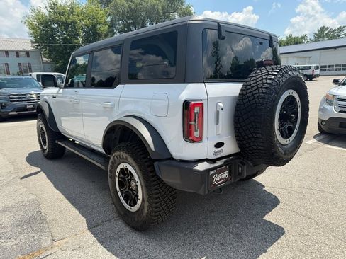 Used 2023 Ford Bronco Outer Banks w/ Sasquatch Package AWD/4WD image 7