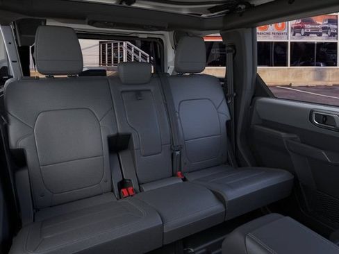New 2026 Ford Bronco Big Bend w/ Black Diamond Package AWD/4WD image 11