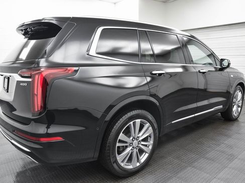 Used 2024 Cadillac XT6 Premium Luxury w/ Technology Package image 7