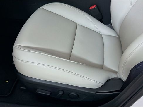 New 2026 MAZDA MAZDA3 2.5 S Sedan w/ Preferred Pkg image 9