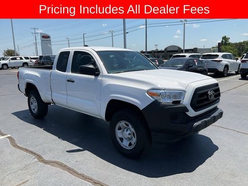 Used 2022 Toyota Tacoma SR RWD image 19