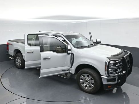 Used 2025 Ford F250 Lariat w/ Lariat Ultimate Package AWD/4WD image 62