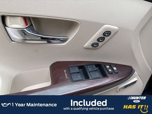 Used 2015 Toyota Venza Limited image 7