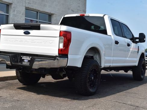Used 2018 Ford F250 XLT AWD/4WD image 15
