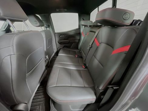 Used 2026 Chevrolet Colorado Z71 w/ Technology Package image 24