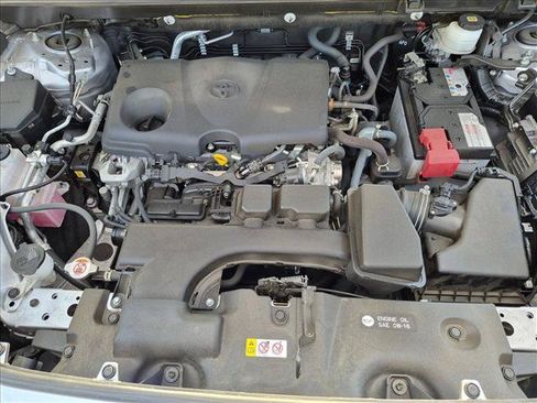 Certified 2023 Toyota RAV4 XLE Premium FWD image 21