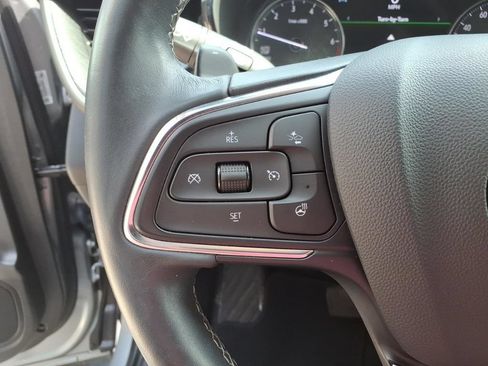 Used 2023 Buick Envision Essence AWD/4WD image 18