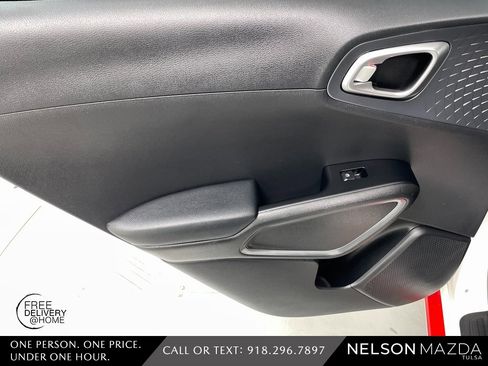 Used 2021 Kia Soul GT-Line image 33