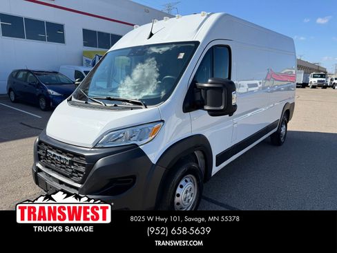 Used 2023 RAM ProMaster 2500 FWD image 1