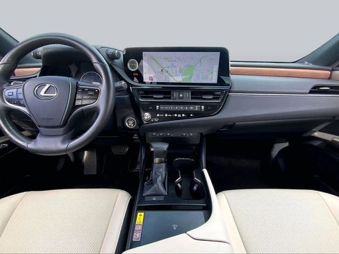 Used 2024 Lexus ES 350 w/ Premium Package FWD image 15