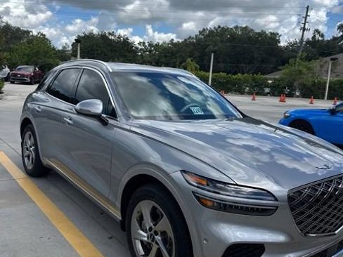 Used 2026 Genesis GV70 2.5T Advanced AWD/4WD image 2