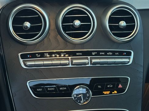 Used 2021 Mercedes-Benz C 300 Sedan image 26