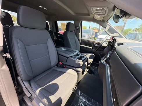 Used 2025 Chevrolet Silverado 1500 LT AWD/4WD image 26