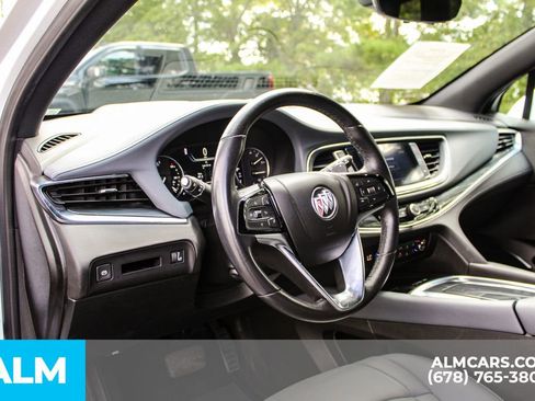 Used 2024 Buick Enclave Premium image 23