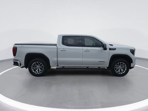 Used 2026 GMC Sierra 1500 Elevation w/ Elevation Premium Package image 2
