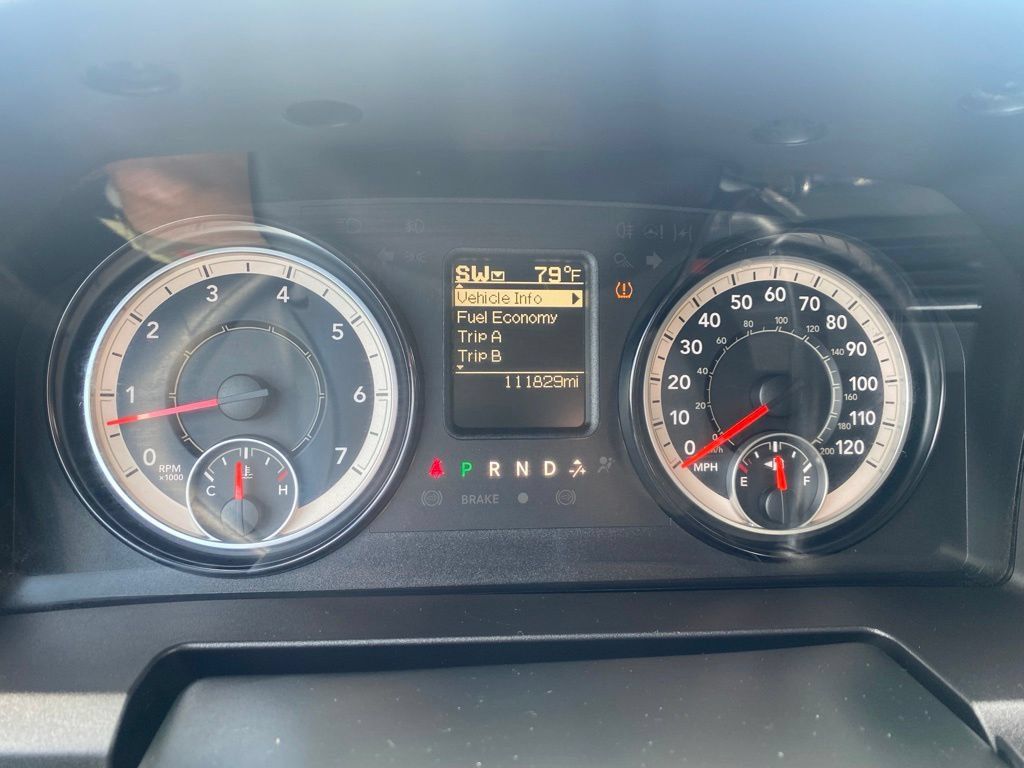 Used 2018 RAM 2500 Tradesman w/ Chrome Appearance Group AWD/4WD image 10