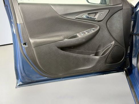 Used 2024 Chevrolet Malibu LT FWD image 17