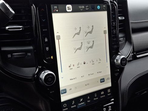 Certified 2024 RAM 2500 Rebel w/ Level 2 Equipment Group image 18