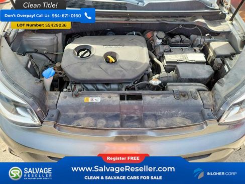 Used 2017 Kia Soul + FWD image 15
