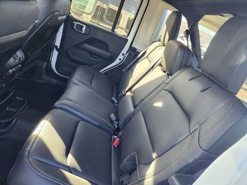 New 2026 Jeep Wrangler Unlimited Sahara AWD/4WD image 5