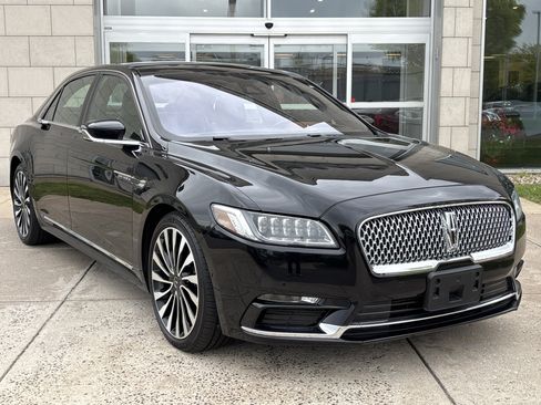 Used 2019 Lincoln Continental Black Label AWD/4WD image 2