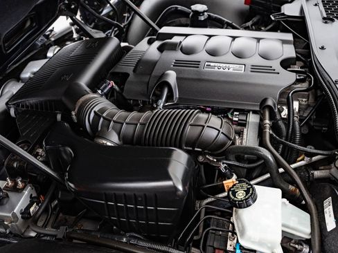 Used 2007 Saturn Sky w/ Premium Trim Pkg RWD image 44