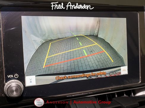 Used 2024 Toyota RAV4 XLE FWD image 13