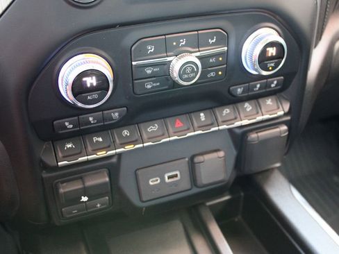 Used 2019 GMC Sierra 1500 Denali w/ Denali Ultimate Package image 20