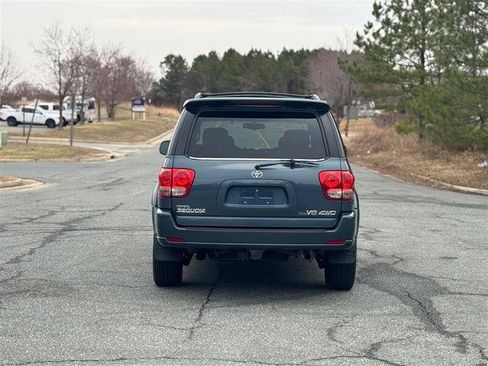Used 2005 Toyota Sequoia Limited image 5