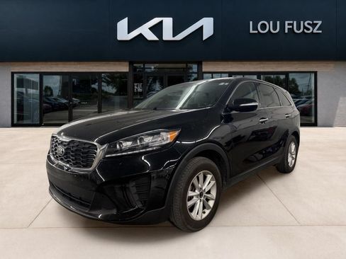 Used 2020 Kia Sorento L FWD image 1