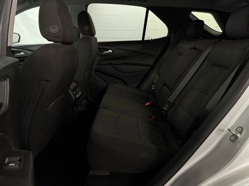 Used 2019 Chevrolet Equinox LT image 14