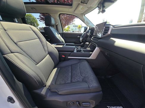 Used 2024 Toyota Tundra Limited w/ TRD Off-Road Package AWD/4WD image 11