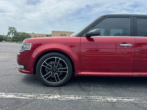 Used 2014 Ford Flex Limited w/ Equipment Group 303A AWD/4WD image 10