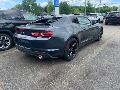 Used 2020 Chevrolet Camaro LT RWD image 3