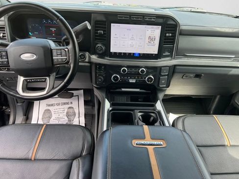 Used 2024 Ford F350 Platinum w/ FX4 Off-Road Package AWD/4WD image 29