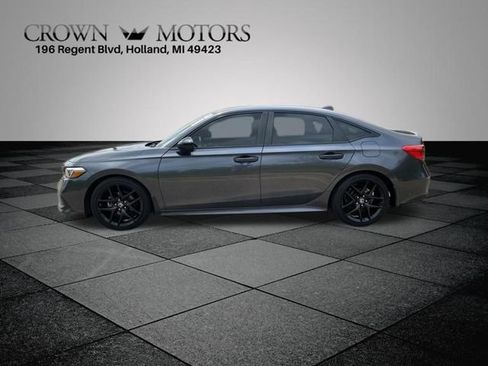 Used 2024 Honda Civic Sport image 7