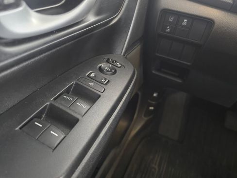 Used 2021 Honda CR-V Special Edition image 10