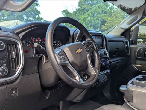 Used 2022 Chevrolet Silverado 2500 LT w/ Convenience Package RWD image 23