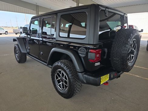 New 2025 Jeep Wrangler Unlimited Rubicon w/ Steel Bumper Group image 7