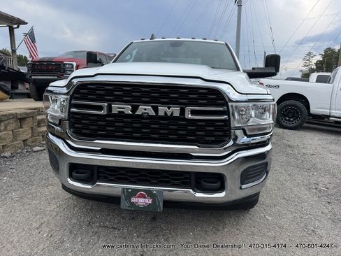 Used 2022 RAM 3500 Tradesman w/ Max Tow Package AWD/4WD image 4